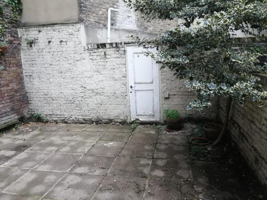 Entire 2-Bedroom Flat In Camden Londres Exterior foto